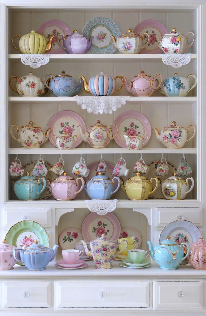 Decorative Teacups and Teapots